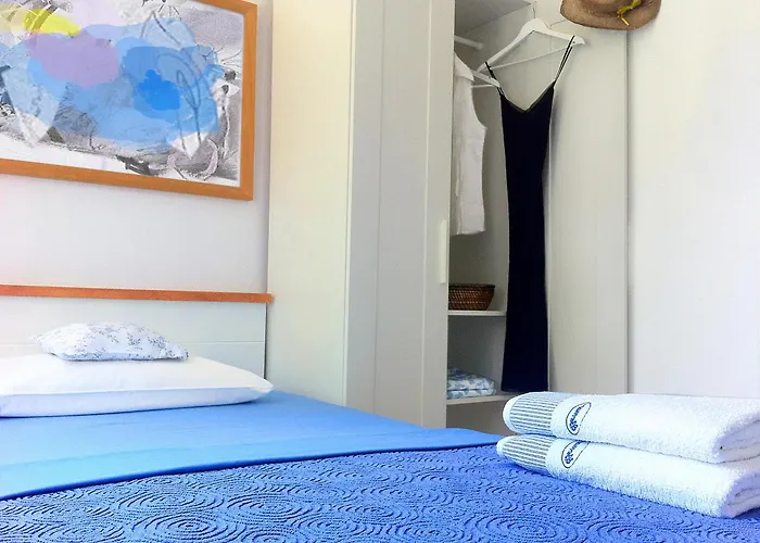 Holiday-home With Pool & Sea View In Villa Supetar